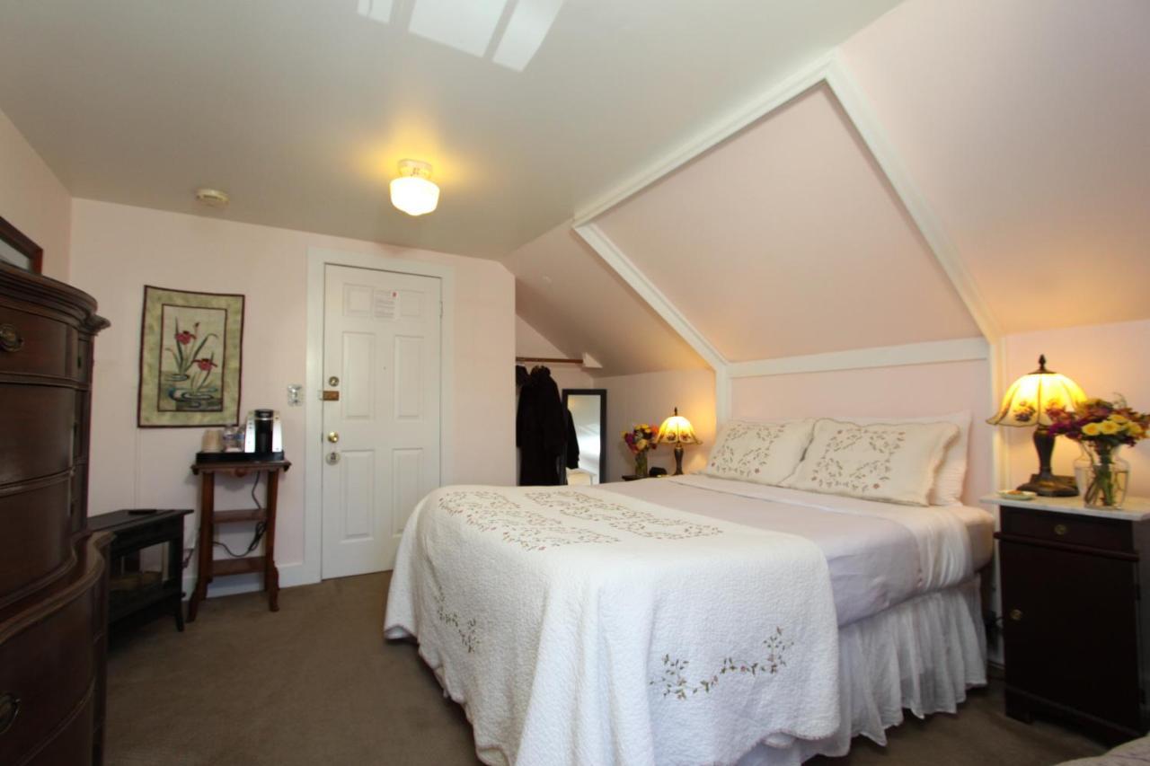 Olallieberry Inn Bed And Breakfast Cambria Buitenkant foto