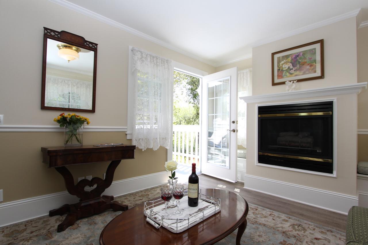 Olallieberry Inn Bed And Breakfast Cambria Buitenkant foto